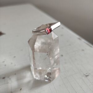 Sterling Silver Garnet Band Modernist Minimal Ring Size 6